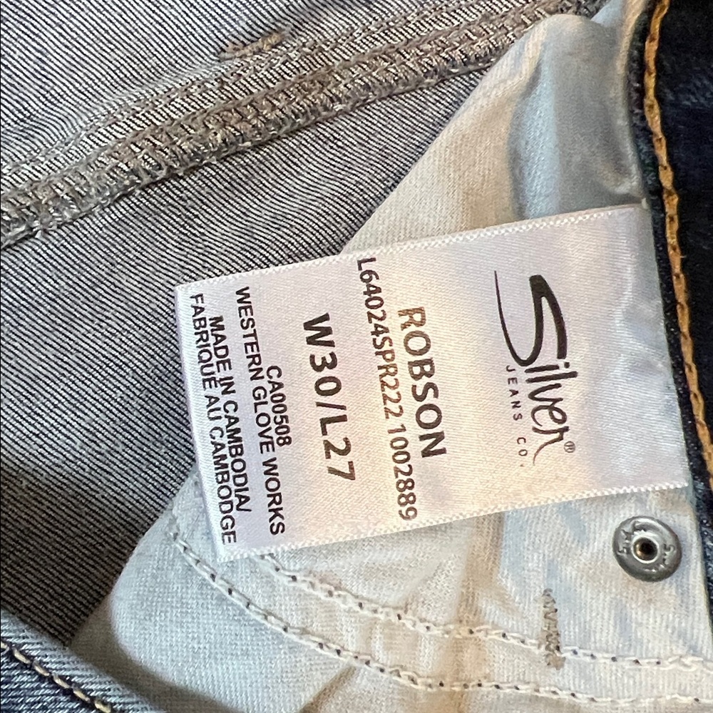 Silver Robson Jeans - Picture 3 of 6